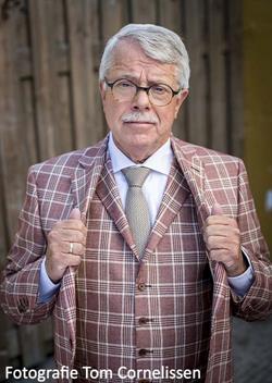 Meester Frank Visser incl fotograaf Meester Frank Visser incl fotograaf